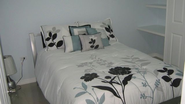 Cara Court, Claxton Bay