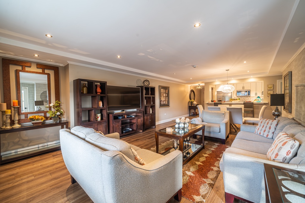 Bayside Towers, Cocorite