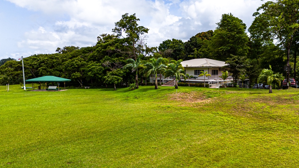 Valencia Main Road, Valencia