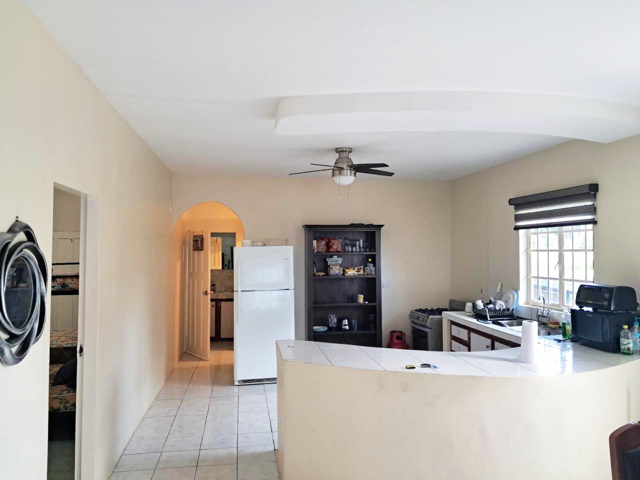 Apang Lands, Granville, Cedros