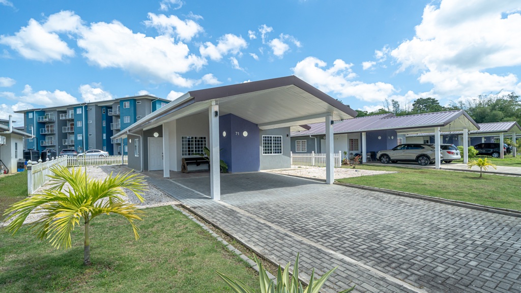 East Lake Development, Arima