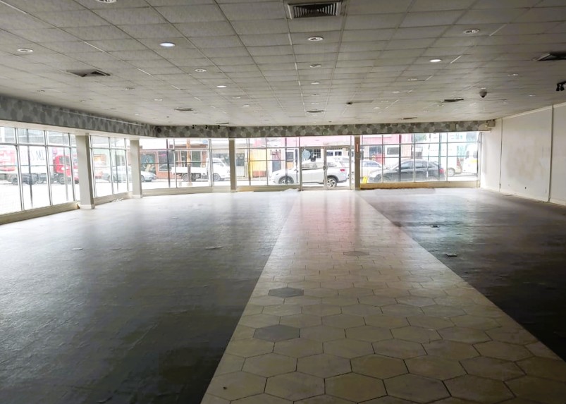 Western Main Road & #1A Calcutta Street, St James