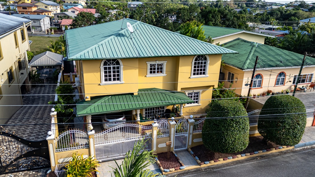 Kelvin Avenue, Block 8, Palmiste