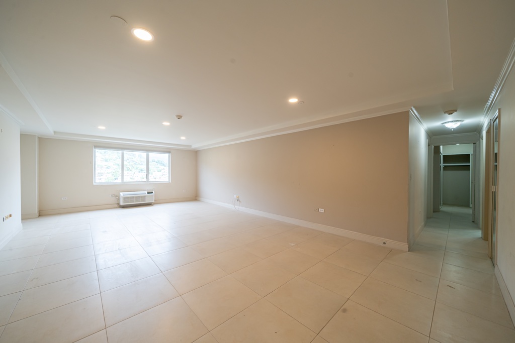 Bayside Towers, Cocorite