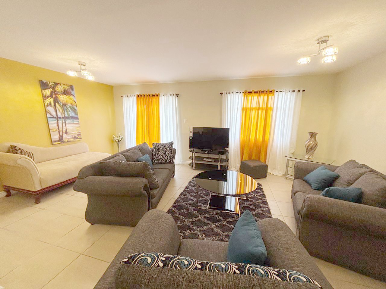 East Gate on the Greens, Trincity