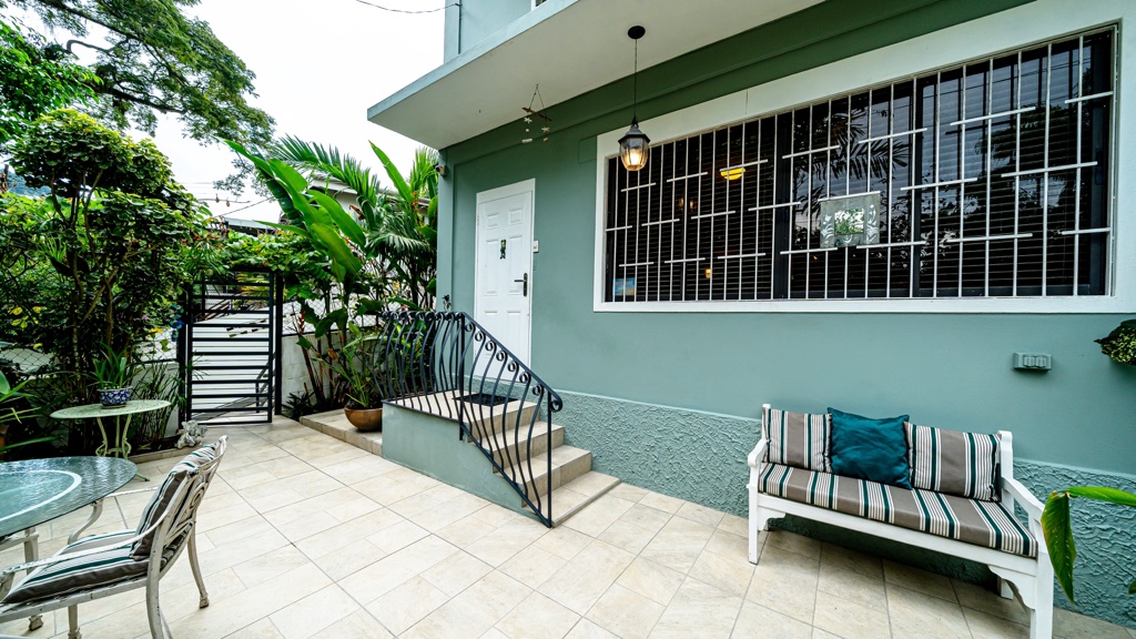 La Seiva Road, La Seiva, Maraval