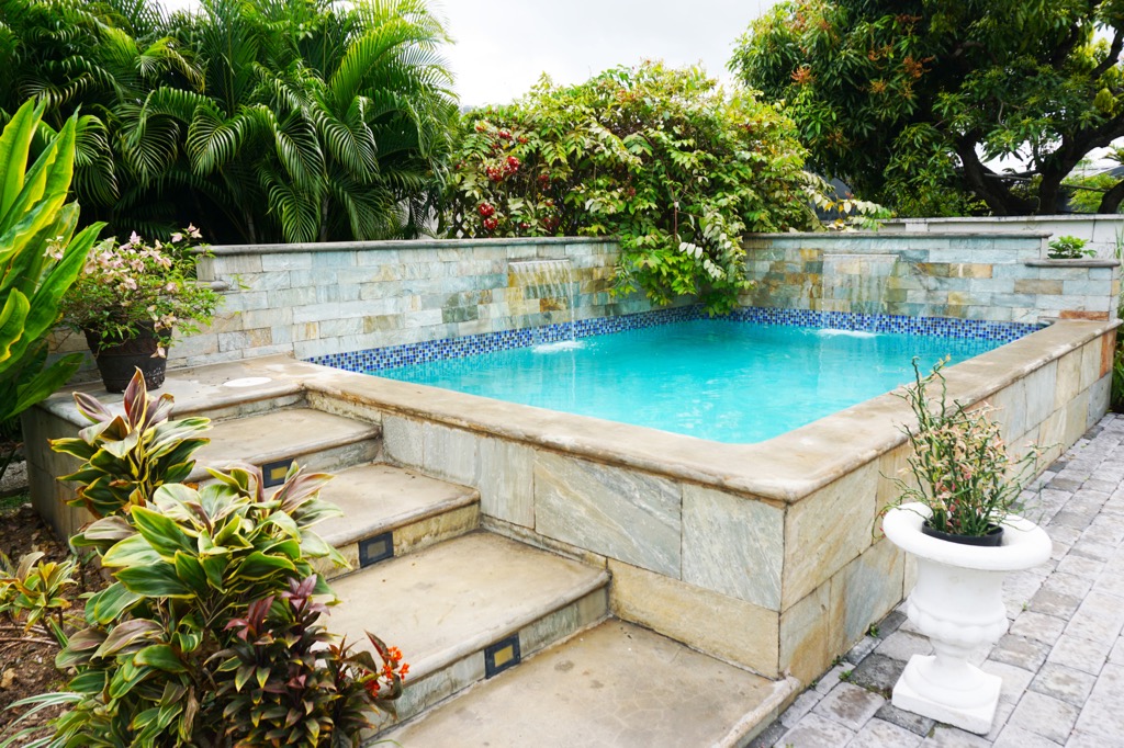 Benbow Drive, Westmoorings by the Sea